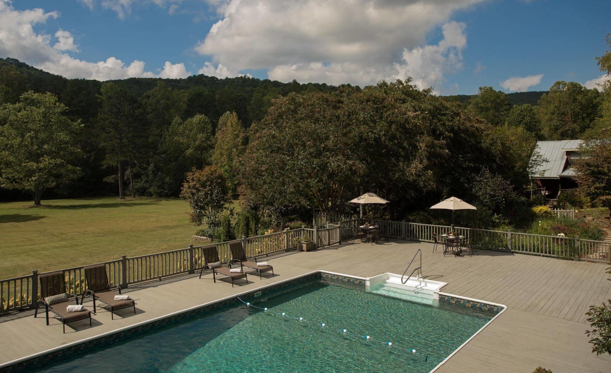Glen-Ella Springs Hotel & Restaurant Clarkesville Bagian luar foto